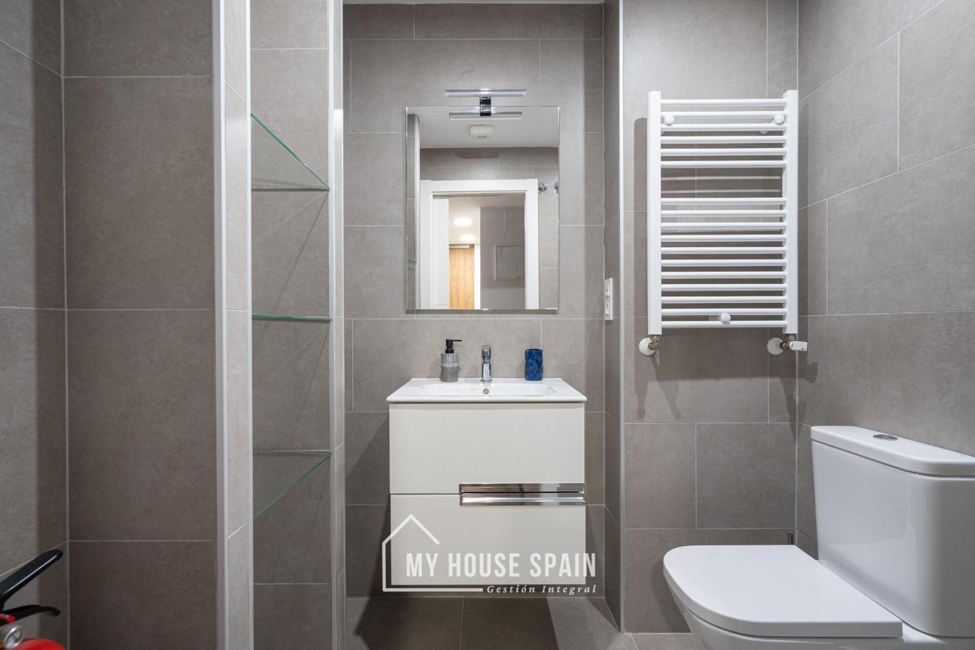 Myhousespain - Nuevo Apartamento En El Centro Gijón Eksteriør billede