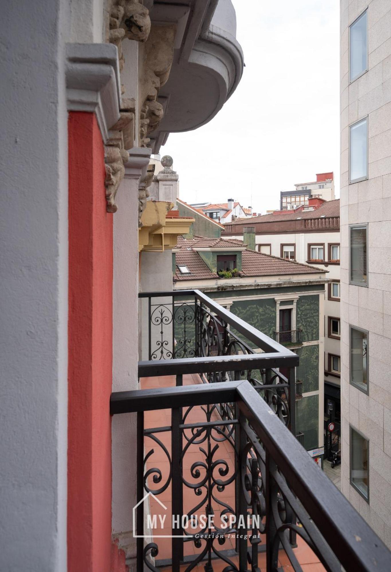 Myhousespain - Nuevo Apartamento En El Centro Gijón Eksteriør billede